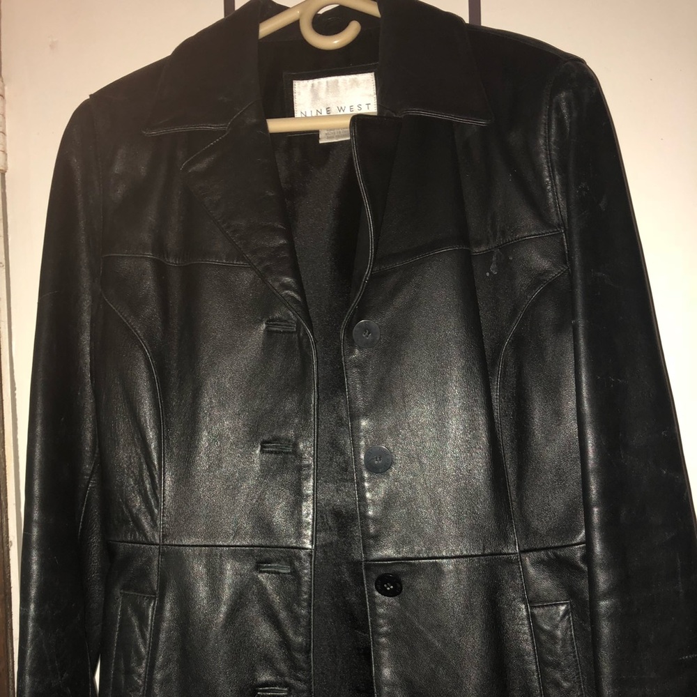 Beautiful. Great condition no tears or fading